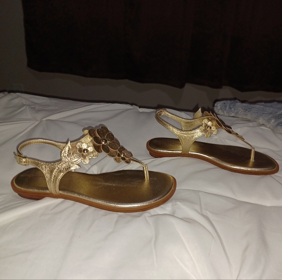 Michael Kors Sandals - Picture 2 of 3